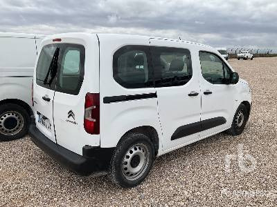 CITROEN BERLINGO Blue HDI100 5 - Легковой автомобиль: фото 3 CITROEN BERLINGO Blue HDI100 5 - Легковой автомобиль: фото 3