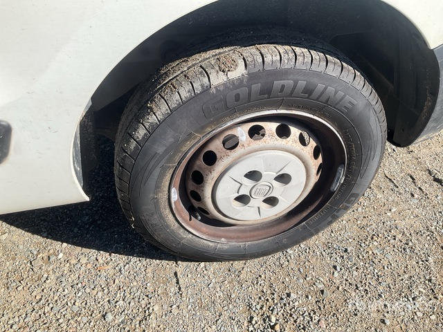 2015 Fiat Fiorino Van Truck - Коммерческий автомобиль: фото 4 2015 Fiat Fiorino Van Truck - Коммерческий автомобиль: фото 4