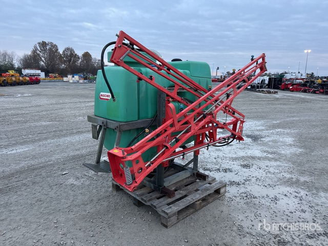 1997 Unigreen 3-Point Hitch Sprayer - Навесной опрыскиватель: фото 2 1997 Unigreen 3-Point Hitch Sprayer - Навесной опрыскиватель: фото 2