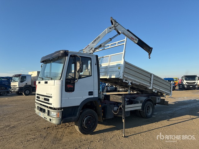 2002 Iveco Eurocargo 110EL18 Bonfiglioli P7200L 1980 kg on 4x2 Dump Truck with Crane - Самосвал: фото 1 2002 Iveco Eurocargo 110EL18 Bonfiglioli P7200L 1980 kg on 4x2 Dump Truck with Crane - Самосвал: фото 1