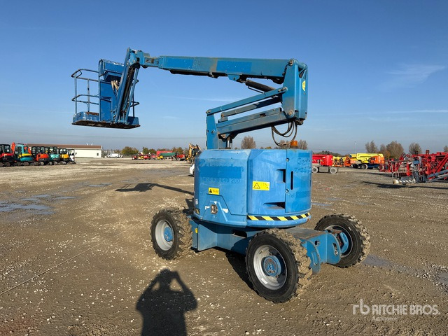 2004 Genie Z-34/22 Diesel Articulating Boom Lift - Коленчатый подъемник: фото 4 2004 Genie Z-34/22 Diesel Articulating Boom Lift - Коленчатый подъемник: фото 4