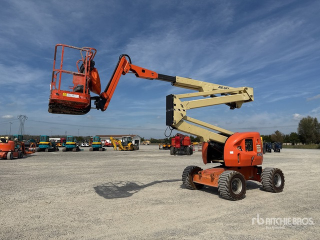 2008 JLG 450AJ Piattaforma monobraccio articolata - Коленчатый подъемник: фото 2 2008 JLG 450AJ Piattaforma monobraccio articolata - Коленчатый подъемник: фото 2