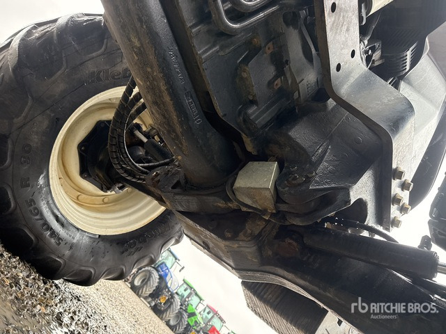 2009 New Holland T7040 4WD Tractor - Трактор: фото 5 2009 New Holland T7040 4WD Tractor - Трактор: фото 5