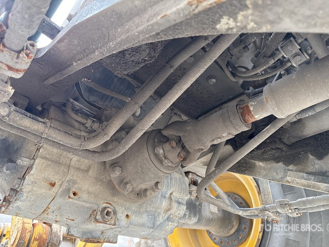 2010 Komatsu WA380 6 Pala gommata - Колёсный погрузчик: фото 5 2010 Komatsu WA380 6 Pala gommata - Колёсный погрузчик: фото 5