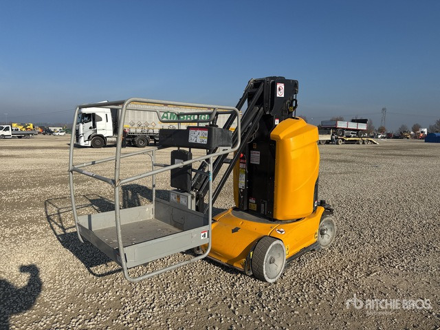 2011 Manitou 100VJRE (Inoperable) Vertical Mast Lift - Вертикальный мачтовый подъемник: фото 1 2011 Manitou 100VJRE (Inoperable) Vertical Mast Lift - Вертикальный мачтовый подъемник: фото 1