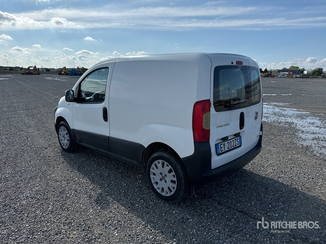 2015 Fiat Fiorino Autocarro furgonato - Легковой фургон: фото 3 2015 Fiat Fiorino Autocarro furgonato - Легковой фургон: фото 3