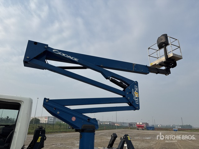 2015 Nissan Cabstar 35.12 2015 Socage DA324 24 m on Bucket Truck - Грузовик с подъемником: фото 5 2015 Nissan Cabstar 35.12 2015 Socage DA324 24 m on Bucket Truck - Грузовик с подъемником: фото 5