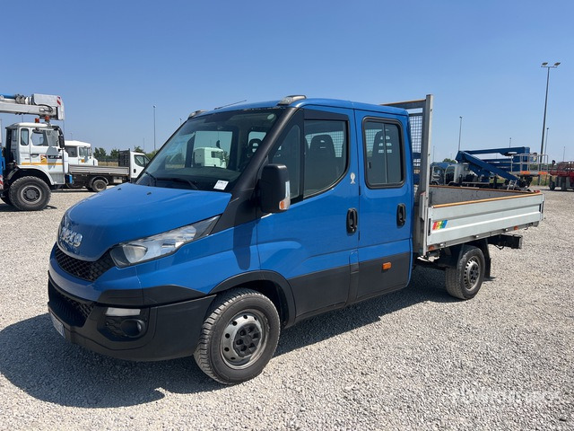 2016 Iveco Daily 35S11 Crew Cab Flatbed Truck - Малотоннажный бортовой грузовик: фото 1 2016 Iveco Daily 35S11 Crew Cab Flatbed Truck - Малотоннажный бортовой грузовик: фото 1