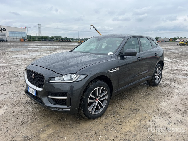 2019 Jaguar F-Pace 2.0D I4 180CV R-SPORT AWD (Inop ... SUV - Внедорожник: фото 2 2019 Jaguar F-Pace 2.0D I4 180CV R-SPORT AWD (Inop ... SUV - Внедорожник: фото 2