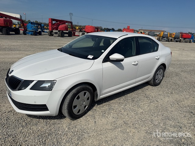 2020 Skoda Octavia Autovettura - Легковой автомобиль: фото 1 2020 Skoda Octavia Autovettura - Легковой автомобиль: фото 1