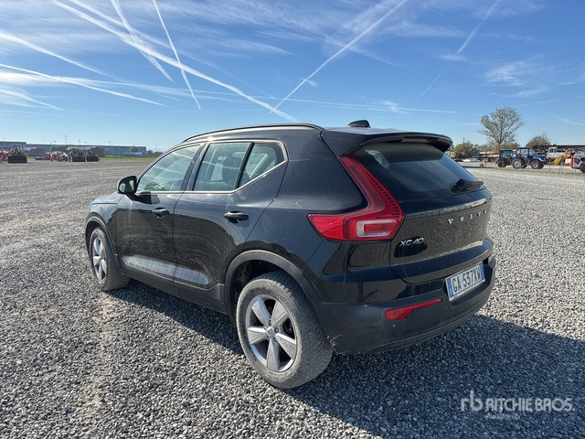 2020 Volvo XC40 D3 GEARTRONIC BUSINESS SUV - Внедорожник: фото 3 2020 Volvo XC40 D3 GEARTRONIC BUSINESS SUV - Внедорожник: фото 3
