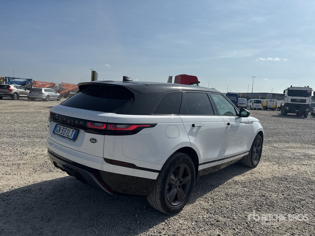 2023 Land Rover Velar 2.0 D I4 204 R-DYNAMIC S 4WD AUTO SUV - Внедорожник: фото 3 2023 Land Rover Velar 2.0 D I4 204 R-DYNAMIC S 4WD AUTO SUV - Внедорожник: фото 3