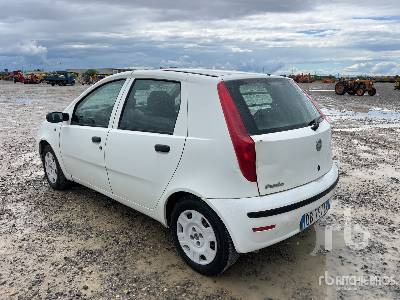 FIAT PUNTO - Легковой автомобиль: фото 2 FIAT PUNTO - Легковой автомобиль: фото 2