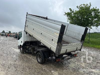 NISSAN CABSTAR 35.11 - Самосвал: фото 2 NISSAN CABSTAR 35.11 - Самосвал: фото 2
