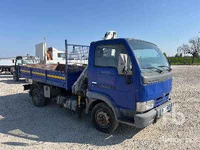 NISSAN CABSTAR CABSTAR E120 2002 PM 2522 on (Inoperable) - Самосвал, Автоманипулятор: фото 5 NISSAN CABSTAR CABSTAR E120 2002 PM 2522 on (Inoperable) - Самосвал, Автоманипулятор: фото 5