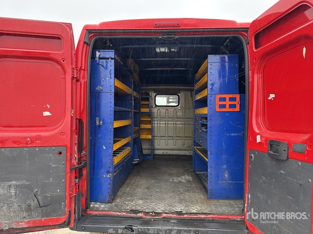 Peugeot Boxer Van Truck - Грузовик с закрытым кузовом: фото 4 Peugeot Boxer Van Truck - Грузовик с закрытым кузовом: фото 4