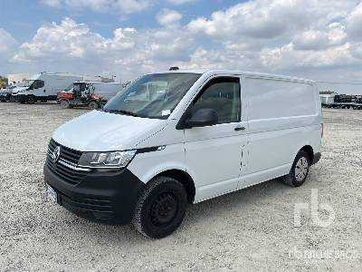 VOLKSWAGEN TRANSPORTER Panel Short Wheelbase 4X4 2.0 T ... - Грузовик с закрытым кузовом: фото 1 VOLKSWAGEN TRANSPORTER Panel Short Wheelbase 4X4 2.0 T ... - Грузовик с закрытым кузовом: фото 1