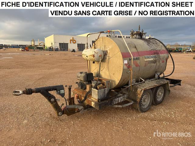 2001 CSM 6RC142 2000 L Remorque Repandeuse 2 Es ... Asphalt Distributor Trailer - Гудронатор: фото 1 2001 CSM 6RC142 2000 L Remorque Repandeuse 2 Es ... Asphalt Distributor Trailer - Гудронатор: фото 1