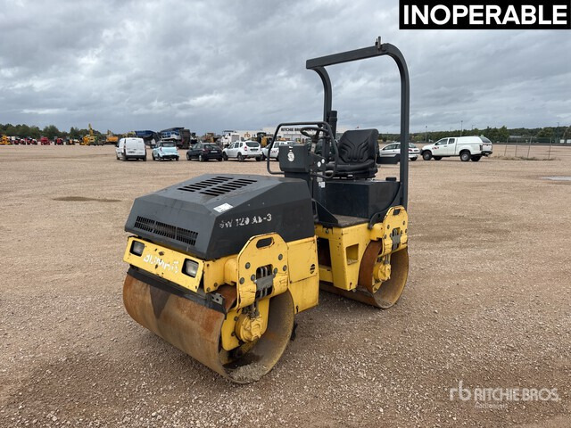 2004 Bomag BW120 AD-3 Compacteur Vibrant Tandem (Inop ... Double Drum Roller - Дорожный каток: фото 1 2004 Bomag BW120 AD-3 Compacteur Vibrant Tandem (Inop ... Double Drum Roller - Дорожный каток: фото 1