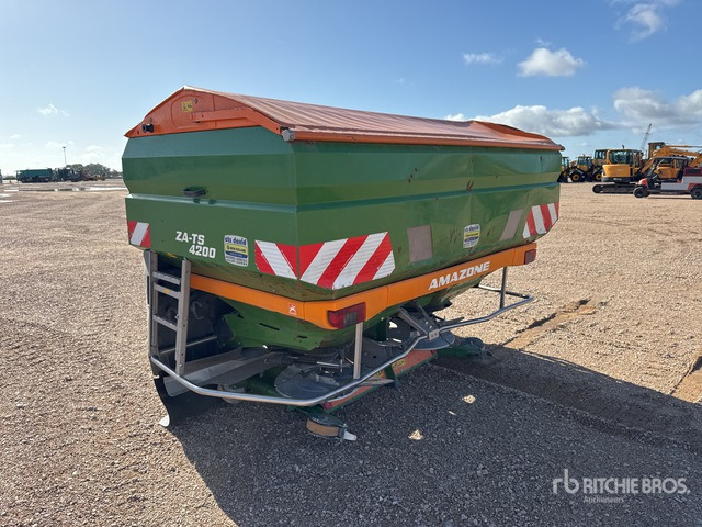 2016 Amazone ZATS 4200 Hydro 54 m 3-Point 4200 L Epandeur A ... Fertilizer Spreader - Разбрасыватель удобрений: фото 4 2016 Amazone ZATS 4200 Hydro 54 m 3-Point 4200 L Epandeur A ... Fertilizer Spreader - Разбрасыватель удобрений: фото 4
