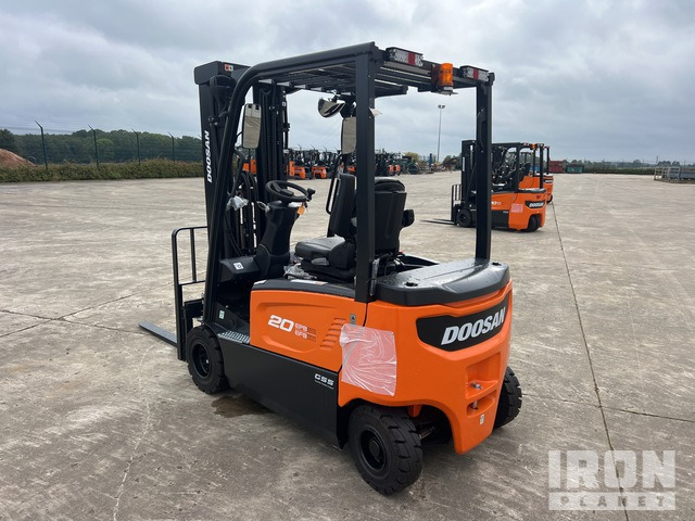2023 Doosan B20X-7 PLUS 2000 kg Chariot Elevateur Elect ... Electric Forklift - Электропогрузчик: фото 3 2023 Doosan B20X-7 PLUS 2000 kg Chariot Elevateur Elect ... Electric Forklift - Электропогрузчик: фото 3