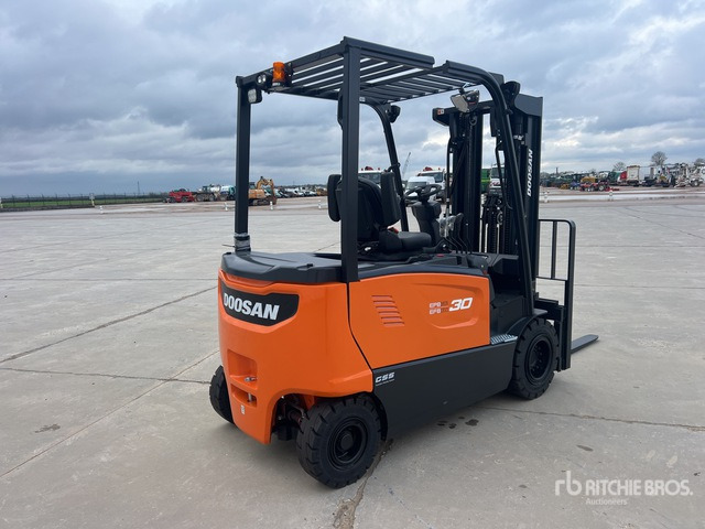 2023 Doosan B30X-7 PLUS 3000 kg Chariot Elevateur Elect ... Electric Forklift - Электропогрузчик: фото 4 2023 Doosan B30X-7 PLUS 3000 kg Chariot Elevateur Elect ... Electric Forklift - Электропогрузчик: фото 4
