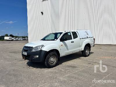 ISUZU 4x4 Crew Cab Pick-up - Грузовик бортовой/ Платформа: фото 1 ISUZU 4x4 Crew Cab Pick-up - Грузовик бортовой/ Платформа: фото 1