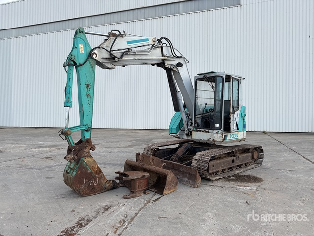 Komatsu PC75UU Pelle Hydraulique sur Chenilles - Гусеничный экскаватор: фото 2 Komatsu PC75UU Pelle Hydraulique sur Chenilles - Гусеничный экскаватор: фото 2