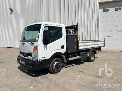 NISSAN CABSTAR 35.14 - Самосвал: фото 1 NISSAN CABSTAR 35.14 - Самосвал: фото 1