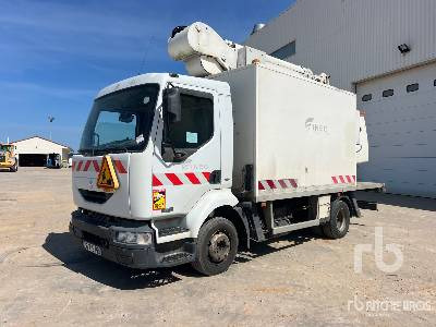 RENAULT MIDLUM 220DCI 2005 France lvateur 182CPM 10 m ... - Грузовик с подъемником: фото 1 RENAULT MIDLUM 220DCI 2005 France lvateur 182CPM 10 m ... - Грузовик с подъемником: фото 1