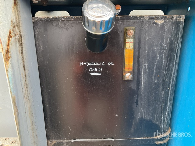 2007 Genie GS5390 4x4 Diesel Scissor Lift - Ножничный подъемник: фото 5 2007 Genie GS5390 4x4 Diesel Scissor Lift - Ножничный подъемник: фото 5