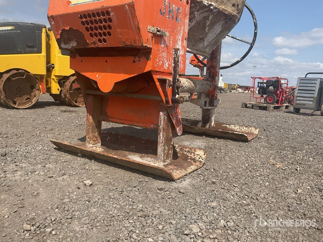 2009 Belle PM20 Portable Concrete Mixer - Бетономешалка: фото 5 2009 Belle PM20 Portable Concrete Mixer - Бетономешалка: фото 5
