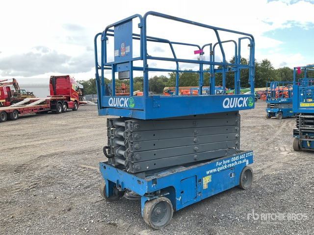 2015 Genie GS-4047 Electric Scissor Lift - Ножничный подъемник: фото 4 2015 Genie GS-4047 Electric Scissor Lift - Ножничный подъемник: фото 4