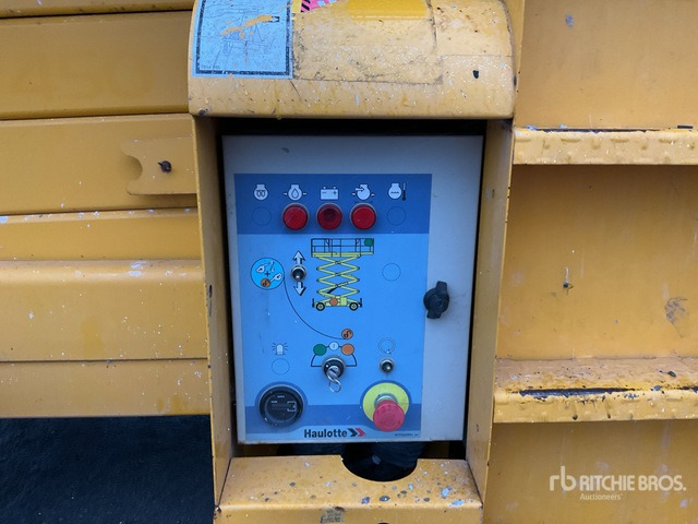 Ножничный подъемник 2015 Haulotte H18SX 4x4 Diesel Scissor Lift: фото 6