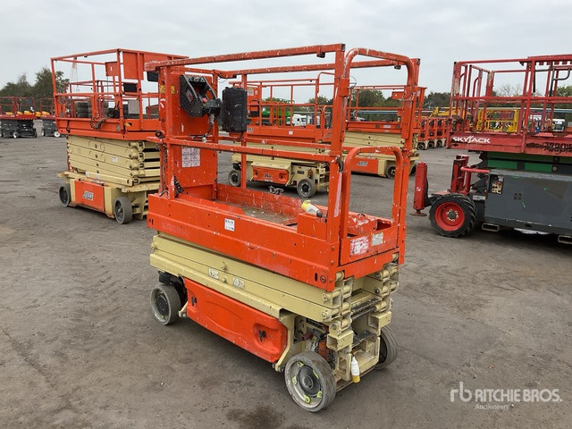 2016 JLG 1930ES 2016 JLG 1930ES Scissor Lift Scissor Lift - Ножничный подъемник: фото 4 2016 JLG 1930ES 2016 JLG 1930ES Scissor Lift Scissor Lift - Ножничный подъемник: фото 4
