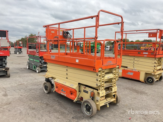 2016 JLG 3246ES 2016 JLG 3246 ES Scissor Lift Scissor Lift - Ножничный подъемник: фото 4 2016 JLG 3246ES 2016 JLG 3246 ES Scissor Lift Scissor Lift - Ножничный подъемник: фото 4