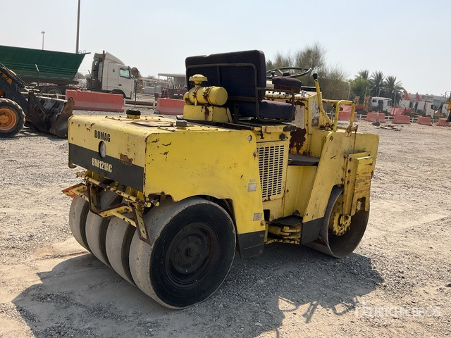 1987 Bomag BW121AC-1 4 Wheel Combination Roller - Комбинированный каток: фото 4 1987 Bomag BW121AC-1 4 Wheel Combination Roller - Комбинированный каток: фото 4