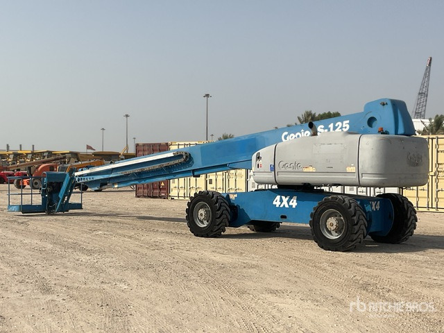 2002 Genie S125 4WD Diesel Telescopic Boom Lift - Телескопический подъемник: фото 4 2002 Genie S125 4WD Diesel Telescopic Boom Lift - Телескопический подъемник: фото 4