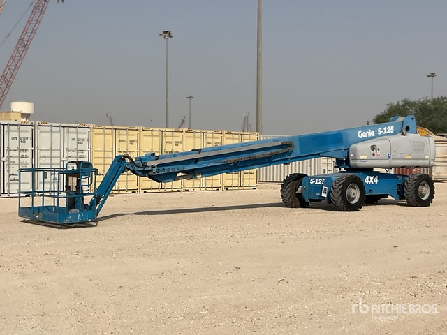 2002 Genie S125 4WD Diesel Telescopic Boom Lift - Телескопический подъемник: фото 2 2002 Genie S125 4WD Diesel Telescopic Boom Lift - Телескопический подъемник: фото 2