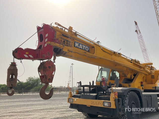 2007 Kato SL600II 51 ton 4x4x4 Rough Terrain Crane - Короткобазный кран: фото 5 2007 Kato SL600II 51 ton 4x4x4 Rough Terrain Crane - Короткобазный кран: фото 5