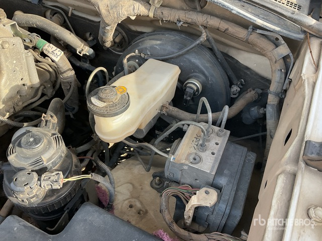 2012 Toyota Hilux 4x4 Crew Cab Pickup - Пикап: фото 4 2012 Toyota Hilux 4x4 Crew Cab Pickup - Пикап: фото 4