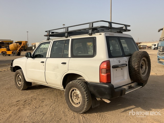 2013 Nissan Patrol GL 4x4 SUV - Внедорожник: фото 2 2013 Nissan Patrol GL 4x4 SUV - Внедорожник: фото 2