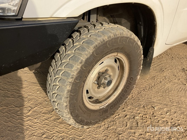 2013 Nissan Patrol GL 4x4 SUV - Внедорожник: фото 5 2013 Nissan Patrol GL 4x4 SUV - Внедорожник: фото 5