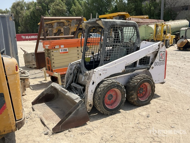 2016 Bobcat S450 (Inoperable) Skid Steer Loader - Мини-погрузчик с бортовым поворотом: фото 1 2016 Bobcat S450 (Inoperable) Skid Steer Loader - Мини-погрузчик с бортовым поворотом: фото 1