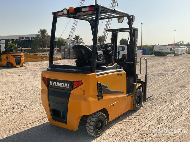 2019 Hyundai 30B-9 3 ton Electric Forklift - Электропогрузчик: фото 3 2019 Hyundai 30B-9 3 ton Electric Forklift - Электропогрузчик: фото 3