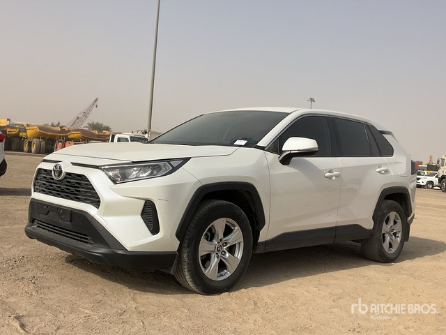 2019 Toyota RAV4 4WD SUV - Внедорожник: фото 1 2019 Toyota RAV4 4WD SUV - Внедорожник: фото 1