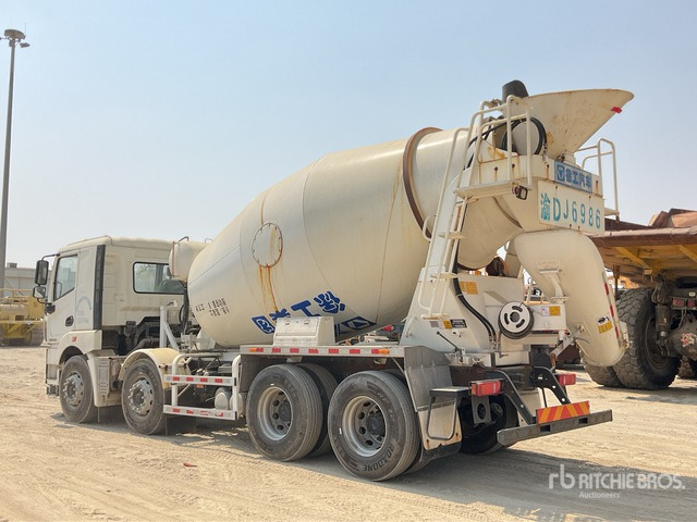 2024 XCMG NXG5310GJBN5A 8x4 Twin-Steer Mixer Truck - Автобетоносмеситель: фото 3 2024 XCMG NXG5310GJBN5A 8x4 Twin-Steer Mixer Truck - Автобетоносмеситель: фото 3