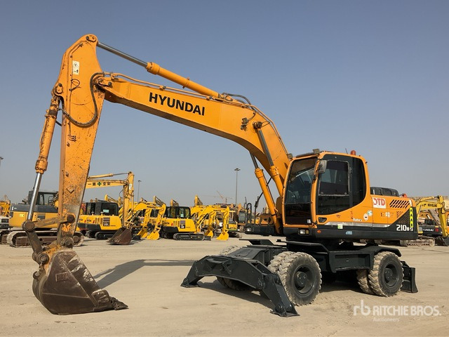Hyundai Robex 210W-9S - Колёсный экскаватор: фото 2 Hyundai Robex 210W-9S - Колёсный экскаватор: фото 2