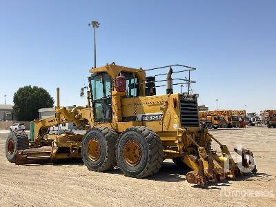 KOMATSU GD825A-2 - Грейдер: фото 2 KOMATSU GD825A-2 - Грейдер: фото 2