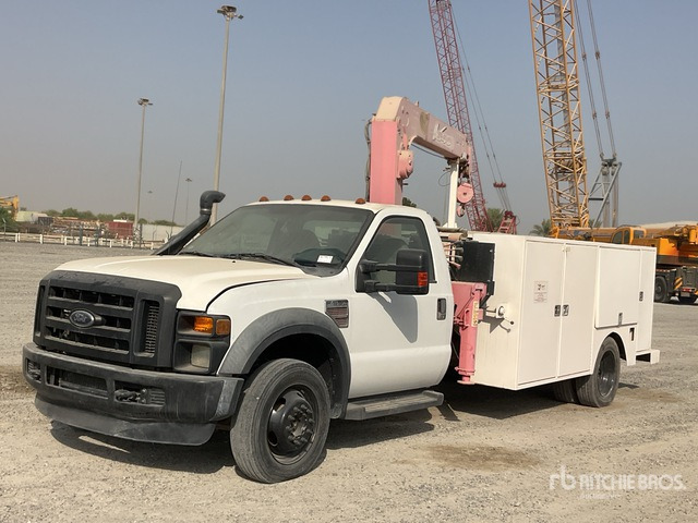 2008 Ford F550 XL Super Duty 4x4 Service Truck - Коммунальная/ Специальная техника: фото 1 2008 Ford F550 XL Super Duty 4x4 Service Truck - Коммунальная/ Специальная техника: фото 1
